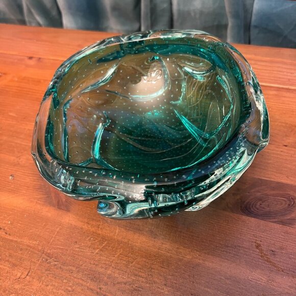 Hand-Blown Murano Art Glass Bowl Swirled Green And Clear With controlled Bubbles - Picture 2 of 7